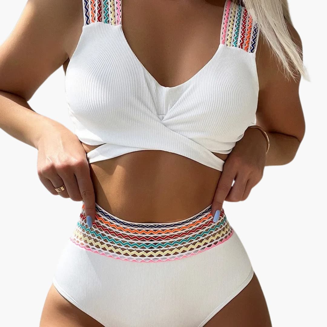 Lydia – Elegant Ribbed Bikini Chic