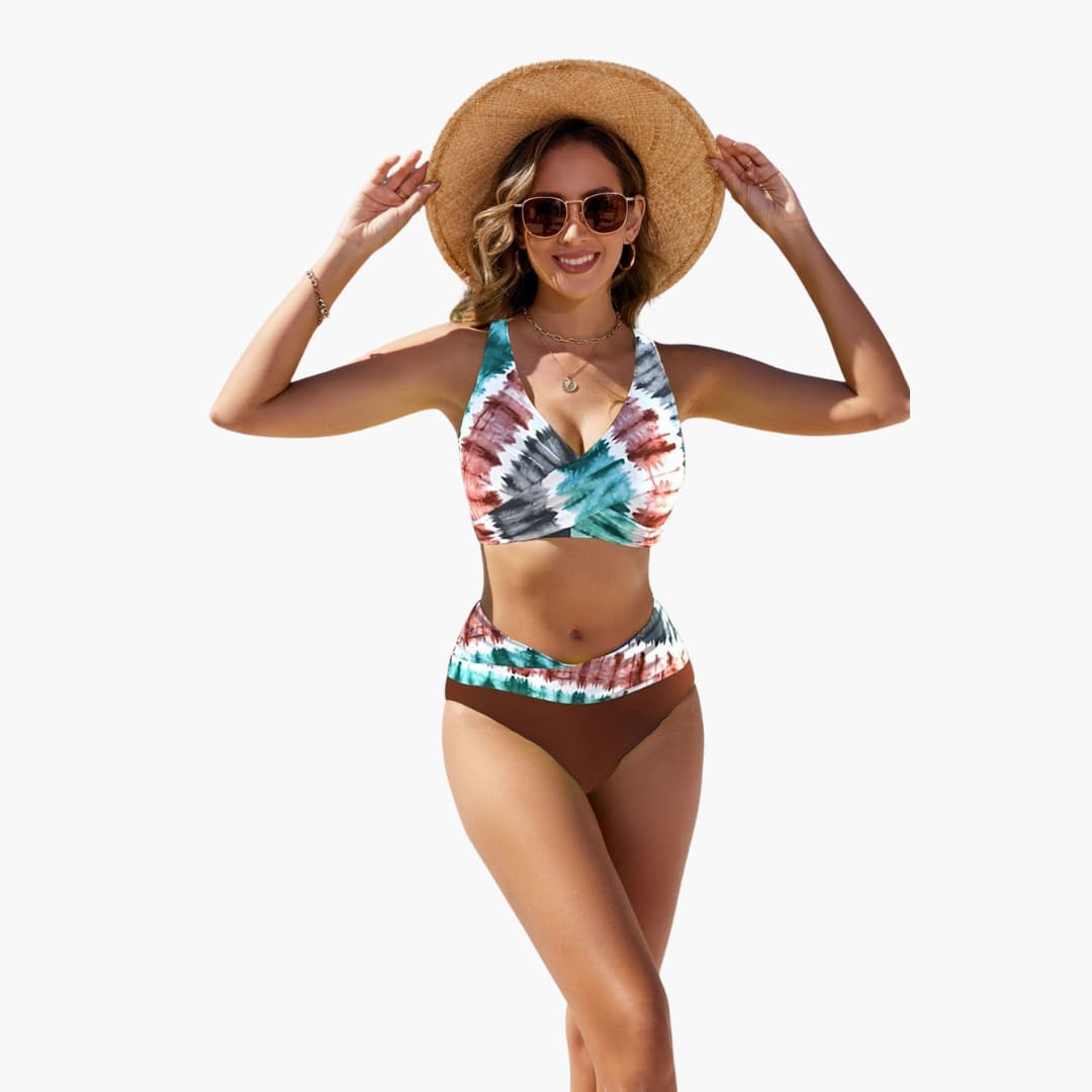 Chloe – Confident Crossover Elegance