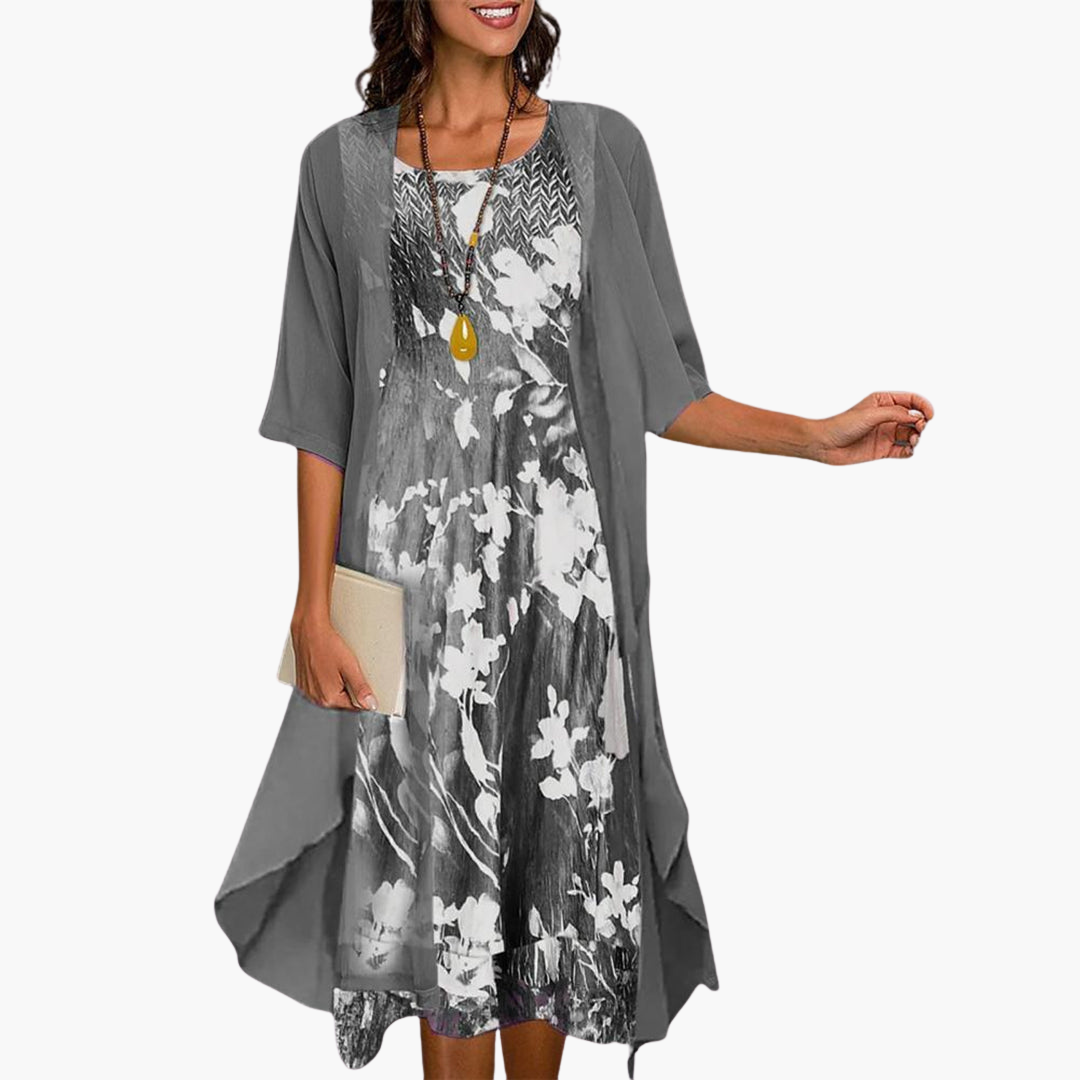 Hannah – Breezy Floral Elegance
